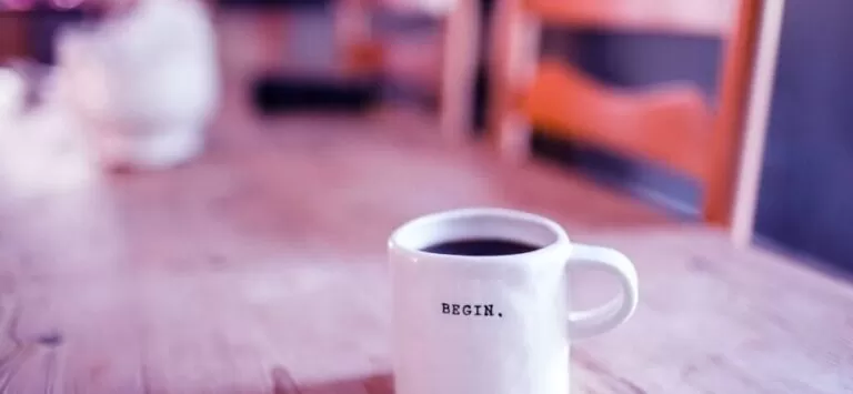 Startup Ideas For College Students 1024x683 1 920x425 1
