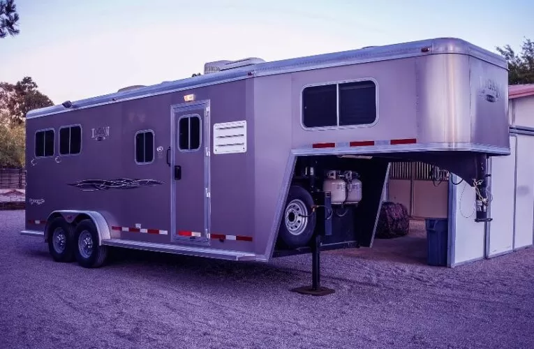 How to Decide if You Should Buy or Rent a Trailer