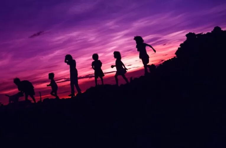 7 Tips for Raising Happy and Successful Children Today