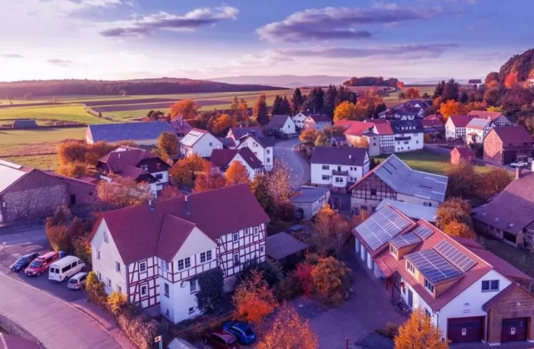 Becoming a Real Estate Expert in Your Area