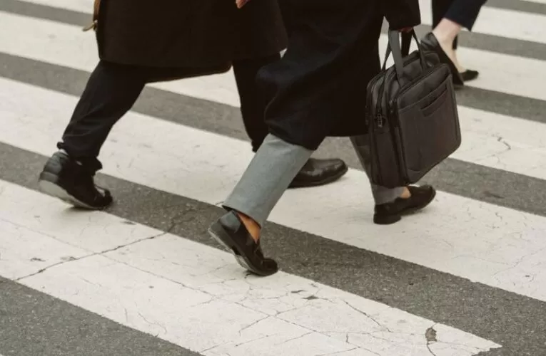 What Are Some Of The Requirements For A Good Public Worker?