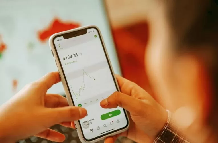 Which Is Best: Trading or Investing?