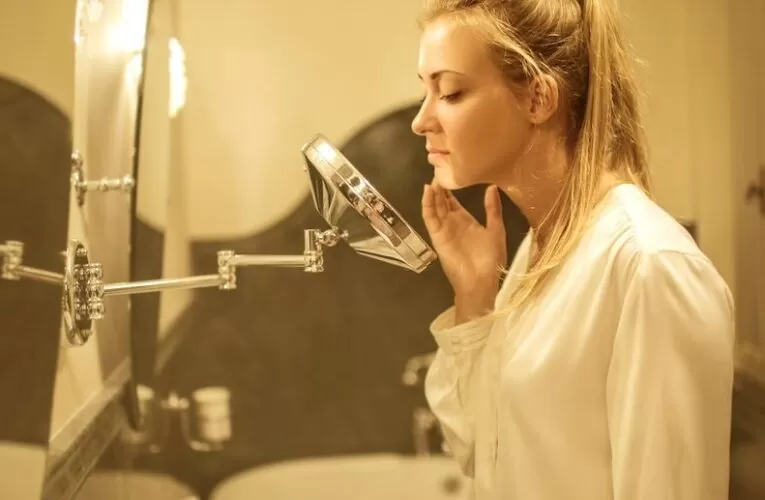 Say Bye to Breakouts: 5 Acne-Fighting Tips