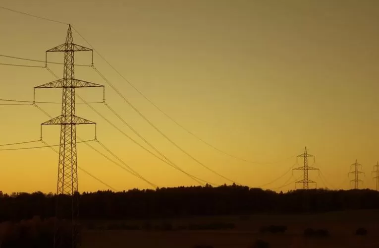 Advantages and Disadvantages of Fixed Rate Business Energy Plans