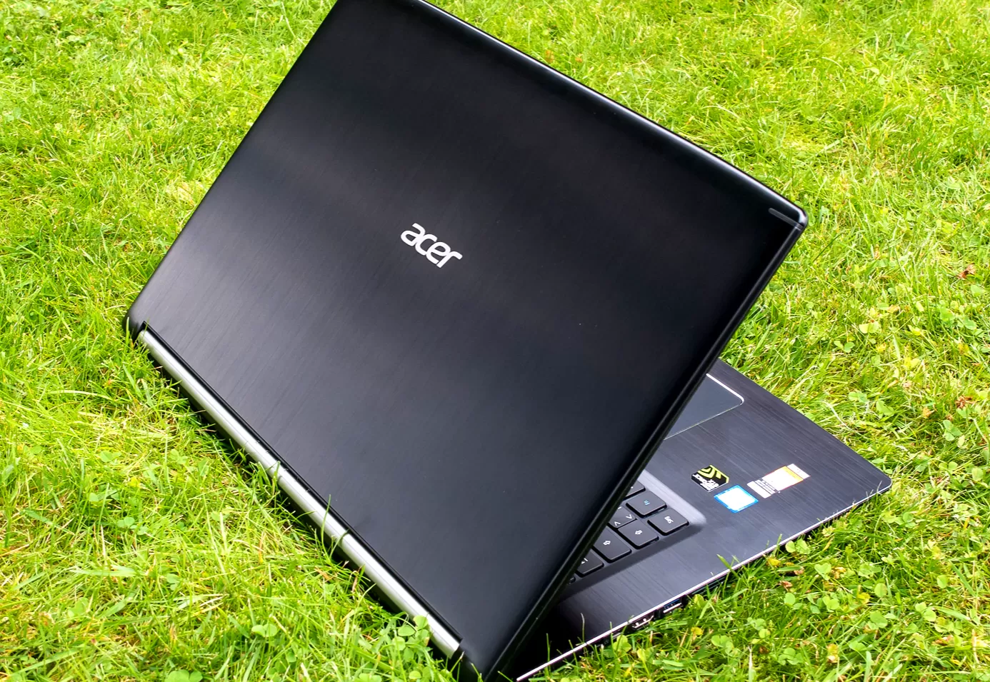 Acer aspire 7 a717-72g