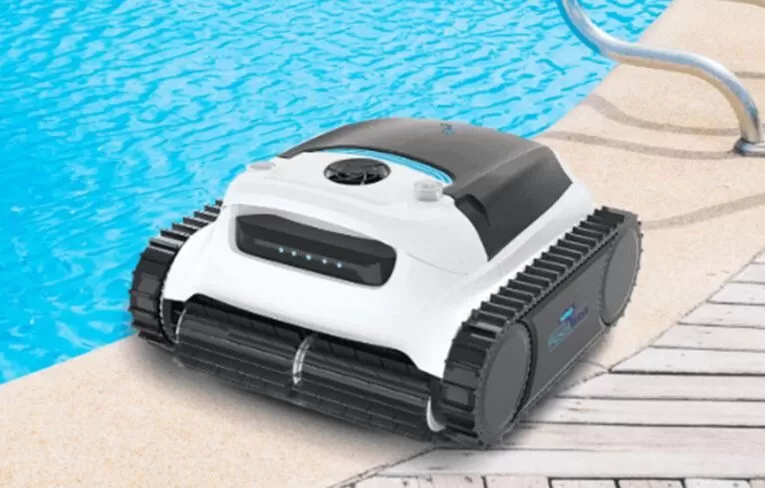 How Does a Robotic Pool Cleaner Work?